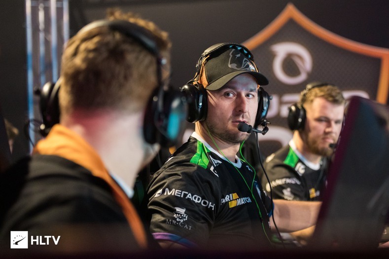 Competitive cs. Competitive cs